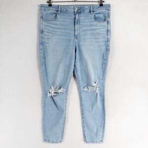 American Eagle Outfitters Light Wash Ripped Knee Jeggings